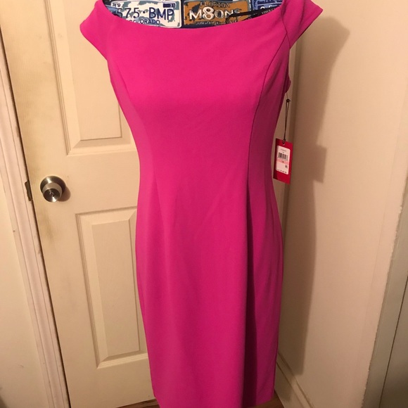 Dress - Picture 8 of 8